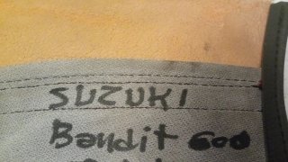 Cubre depósito y bols Bagster Suzuki GSF-600
