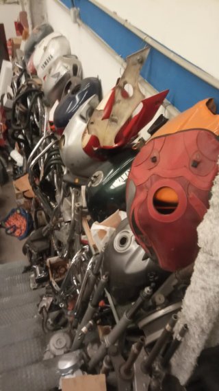 Cubre depósito y bols Bagster Suzuki GSF-600