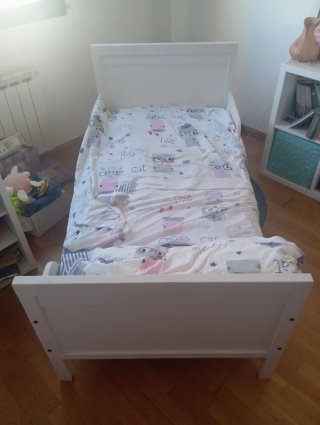 Cama infantil Ikea Sundvik blanca sin colchón