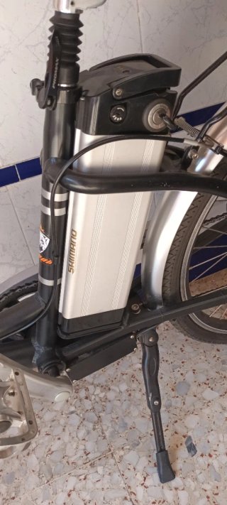 Bicicleta Eléctrica Paseo Negra
