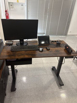 Mesa de oficina, elevable
