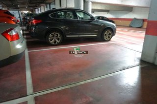 Garaje en venta en Milán - Pumarín - Teatinos en Oviedo