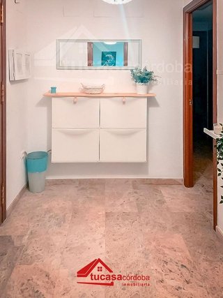 Piso en venta en Santa Rosa - Valdeolleros en Córdoba