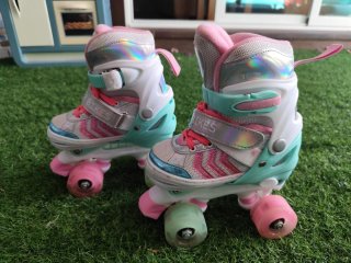 Patines niña Talla 28-31.