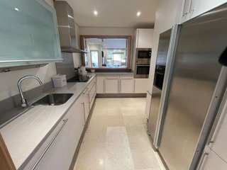 Piso en alquiler en Nagüeles Alto en Marbella