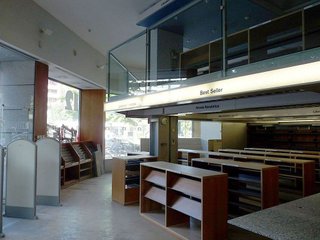 Local comercial en alquiler en Ermitagaña - Mendebaldea en Pamplona