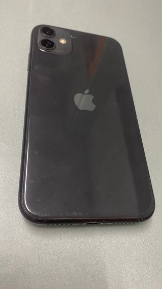 iPhone 11 64GB Negro 74% Batería