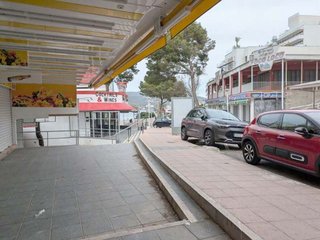 Local comercial en alquiler en Magaluf en Calvià