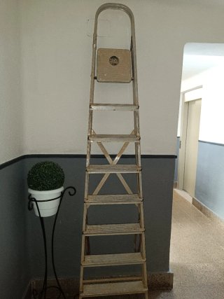 Escalera aluminio alta