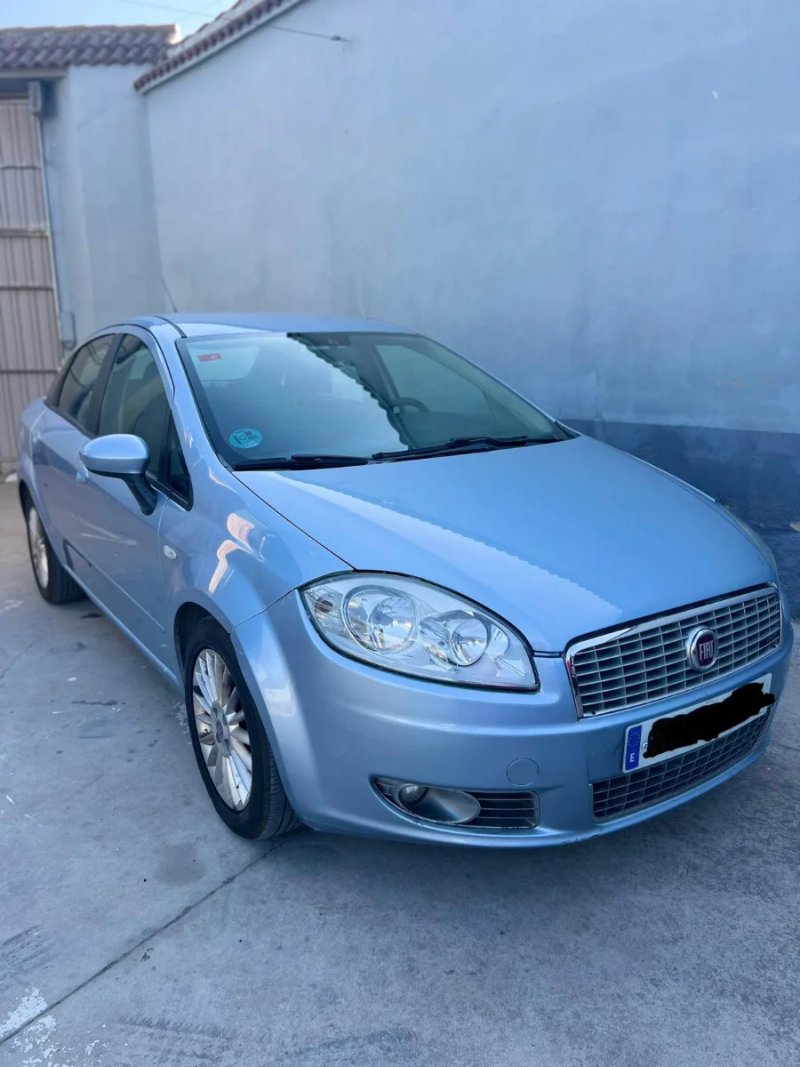 FIAT Linea 2015 - foto 1