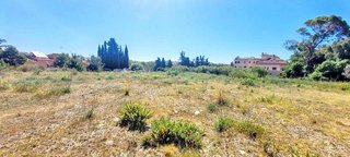 Terreno en venta en Nueva Andalucía centro en Marbella