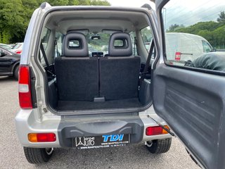 Suzuki Jimny 2006