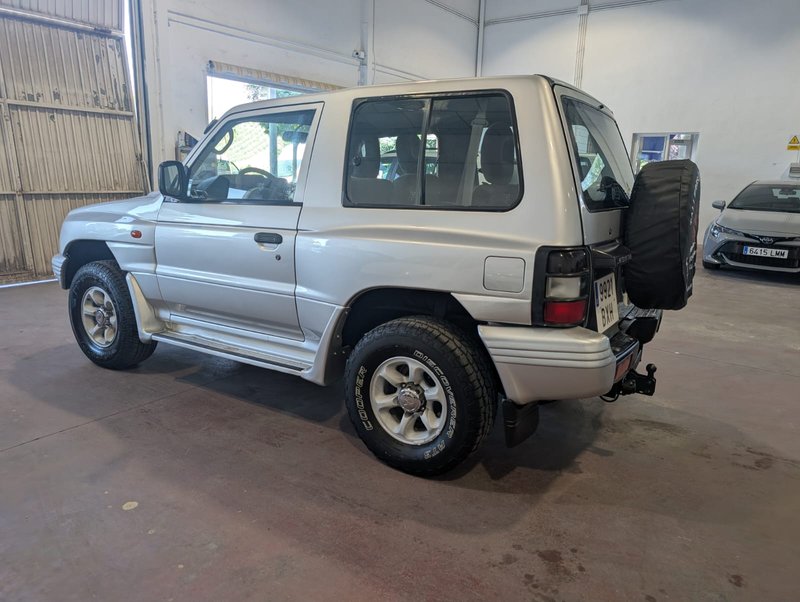 Mitsubishi Montero 2002, foto 3