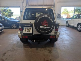 Mitsubishi Montero 2002