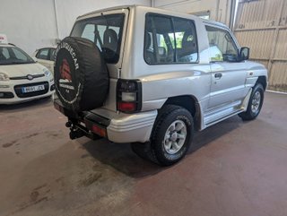 Mitsubishi Montero 2002