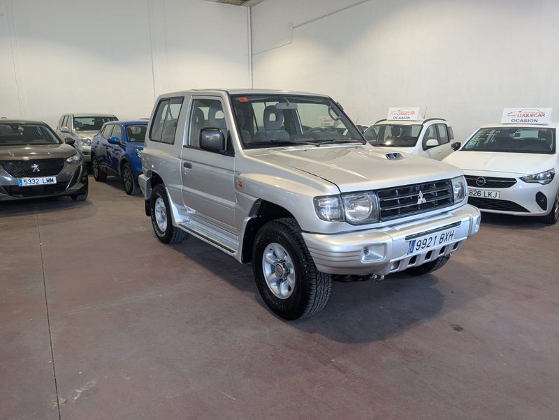 Mitsubishi Montero 2002, foto 10