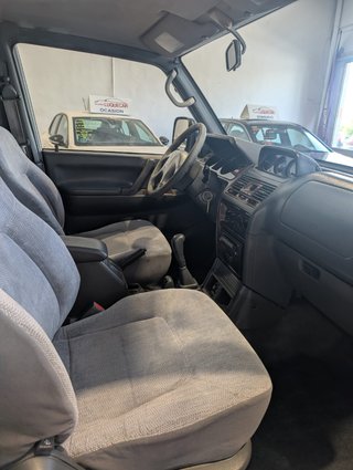Mitsubishi Montero 2002