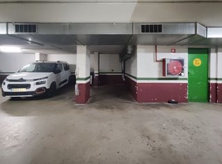 Garaje en venta en Espronceda - Campoamor - Santa Pau en Sabadell