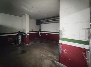 Garaje en venta en Espronceda - Campoamor - Santa Pau en Sabadell
