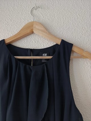 Vestido volante Talla S, da más