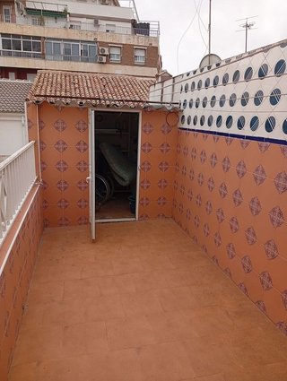 Casa adosada en venta en Santa Isabel en Jaén