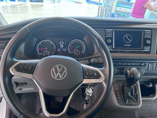 Volkswagen Caravelle 2024