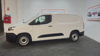 Citroen Berlingo 2022 larga, tres plazas