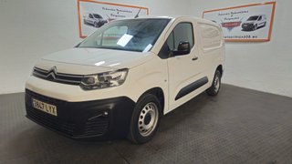 Citroen Berlingo 2022 larga, tres plazas