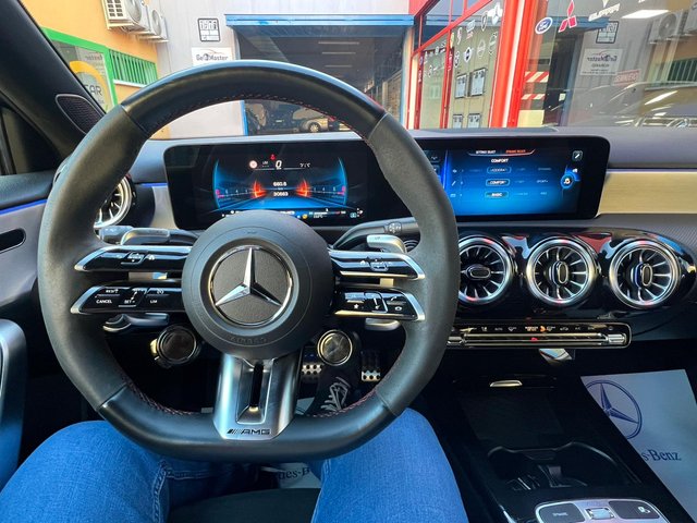 Mercedes-Benz Clase A AMG 2024