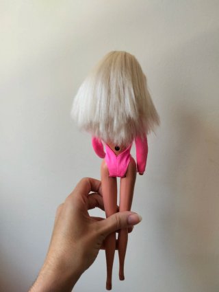 Muñeca Barbie pelo rubio