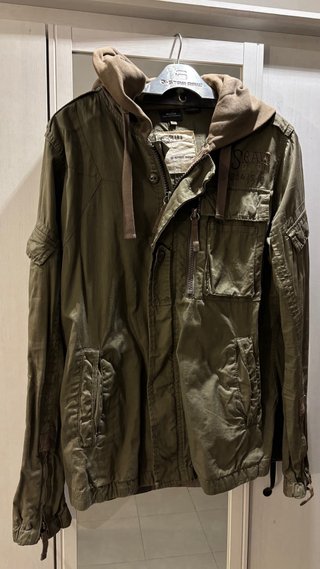 Lote chaquetas varios poco uso.