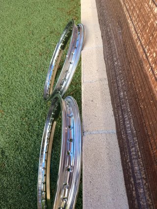 Llantas Cromadas Vespino 18