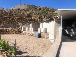 Terreno en venta en El Desierto en Granadilla de Abona