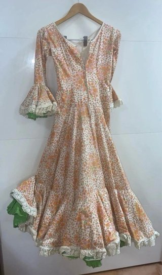 Traje de flamenca niña estampado floral