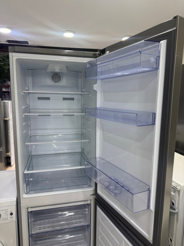 Pack Lavadora y Frigorífico Beko
