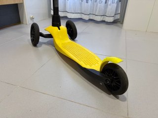 Patinete infantil 3 ruedas amarillo