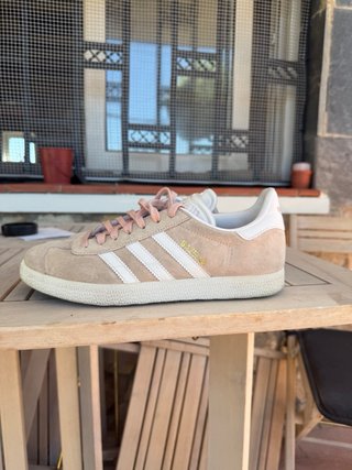 Adidas Gazelle Beige Talla 38.5