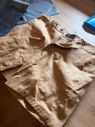 Pantalón beige marca jingpinfushi