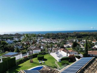 Chalet en alquiler en Elviria en Marbella