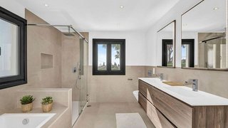 Chalet en alquiler en Elviria en Marbella