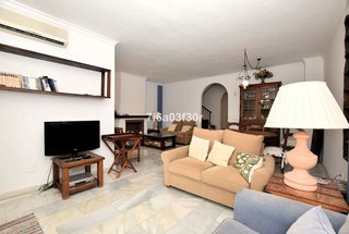 Casa adosada en venta en Puerto Banús en Marbella
