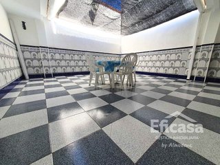 Chalet en venta en Tomelloso