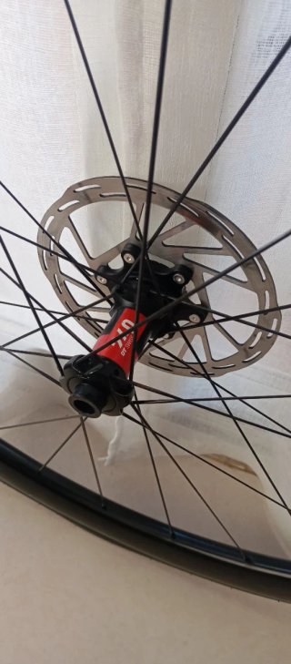 Ruote DW Carbono Profilo 45 DT Swiss 240