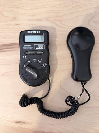 Luxómetro Velleman DVM1300
