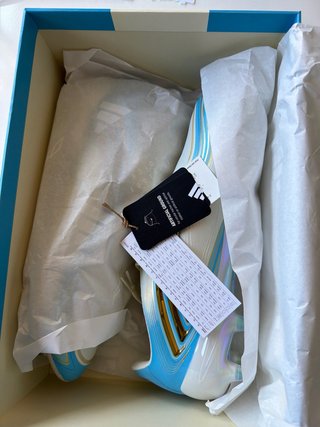 Botas Messi Adidas Ultimo tango talla 42.5 AG