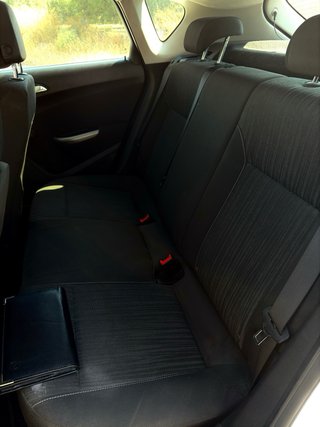Opel Astra 2011