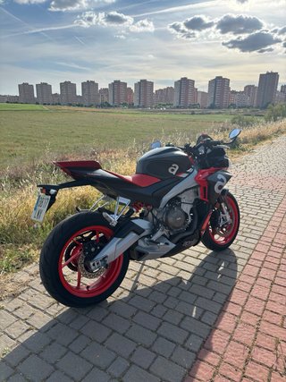 Aprilia Tuono 660 A2