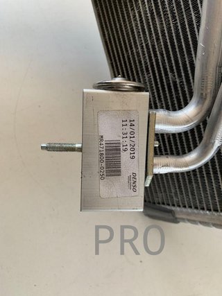 Radiador aire acondicionado jeep 52444390
