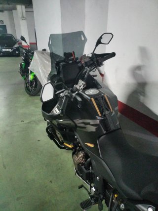 Moto Trail Voge 625 DSX
