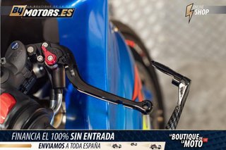 SUZUKI GSX-R750 *ESCAPE AKRAPOVIC*